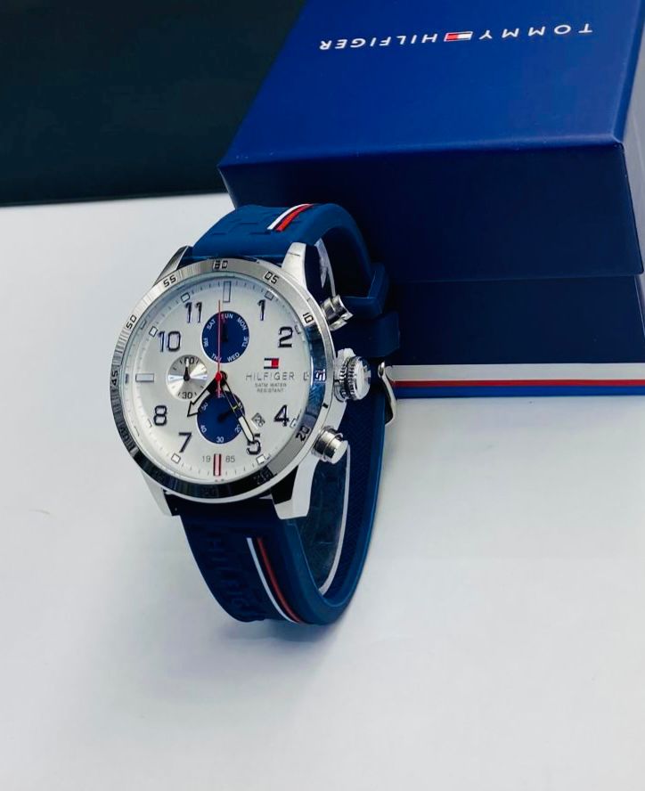 MONTRE HILFIGGER