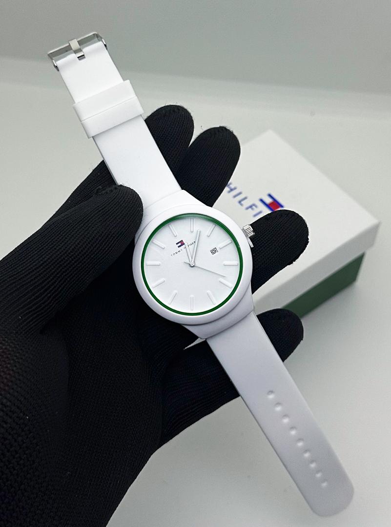MONTRE HILFIGGER