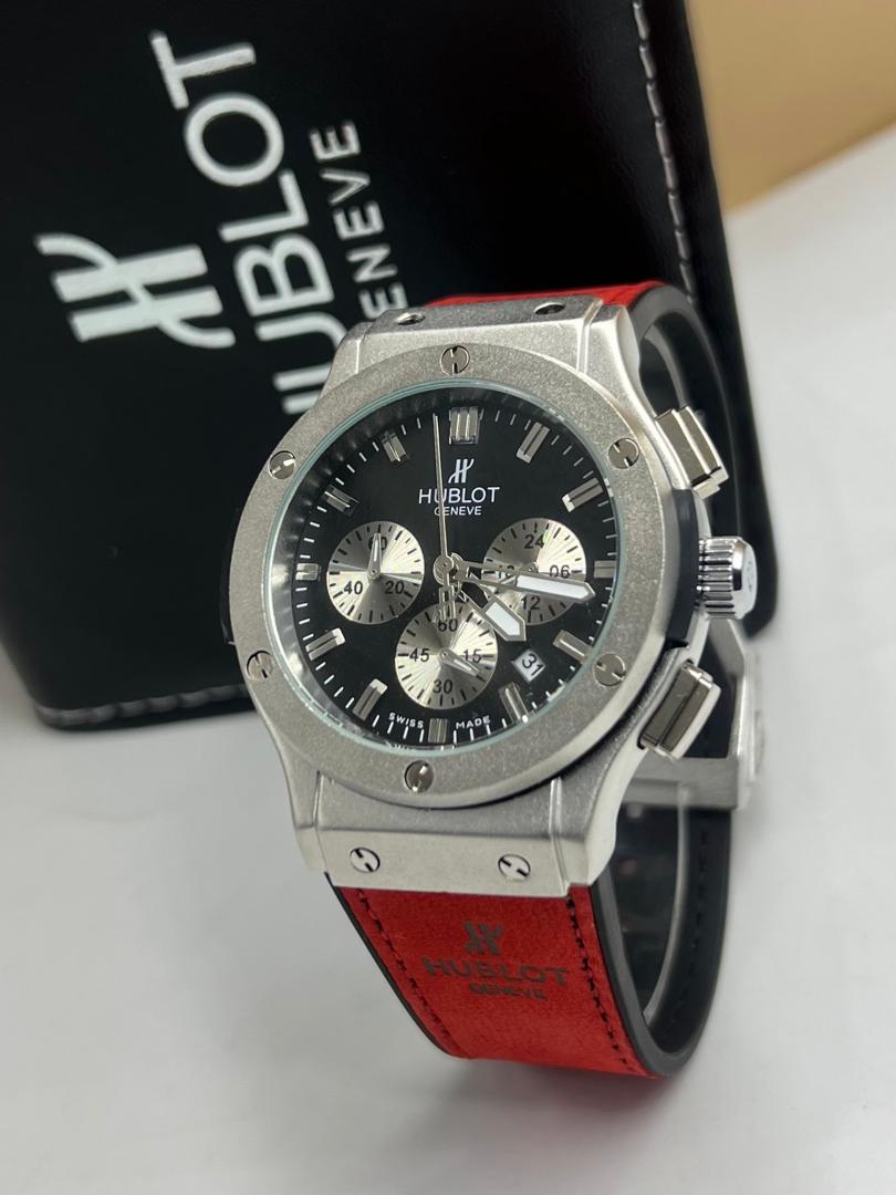 MONTRE HUBLOT