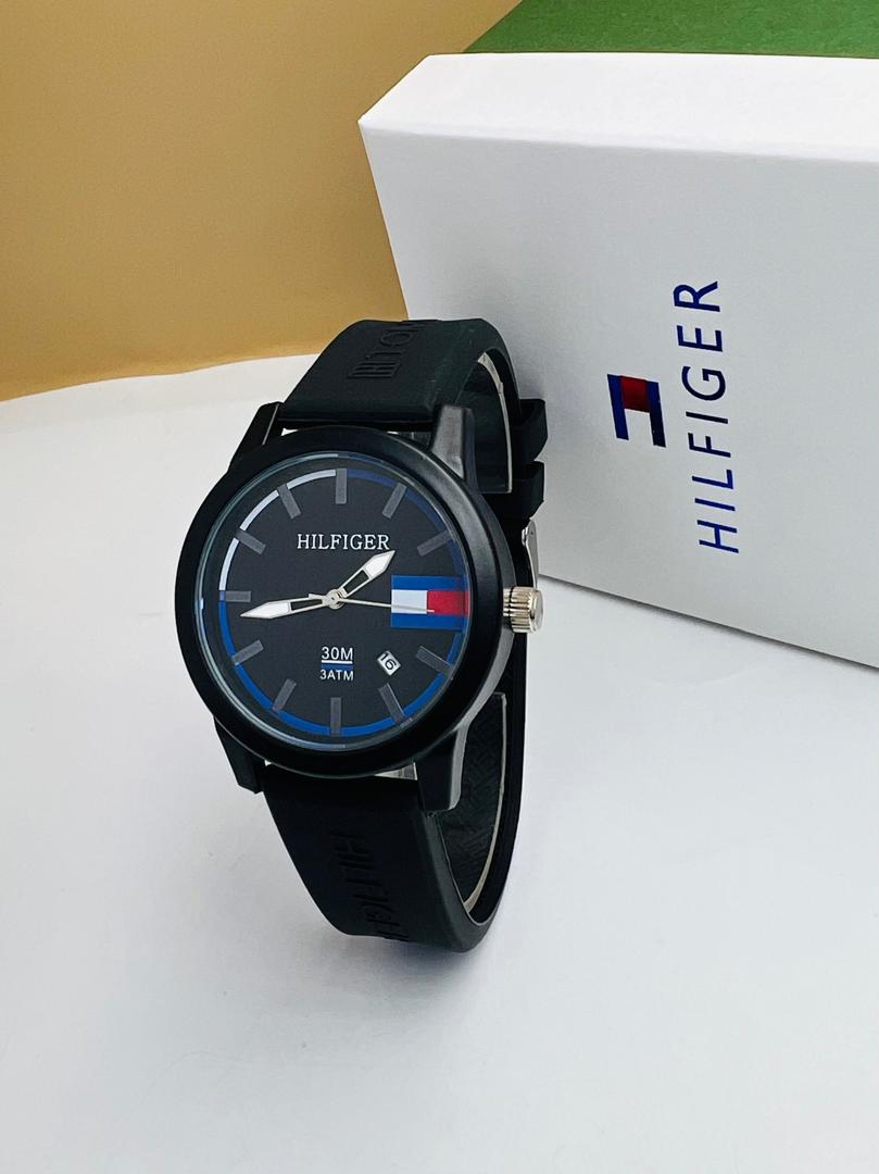 MONTRE HILFIGGER