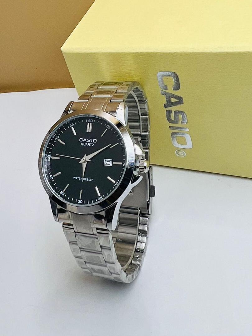 MONTRE CASIO