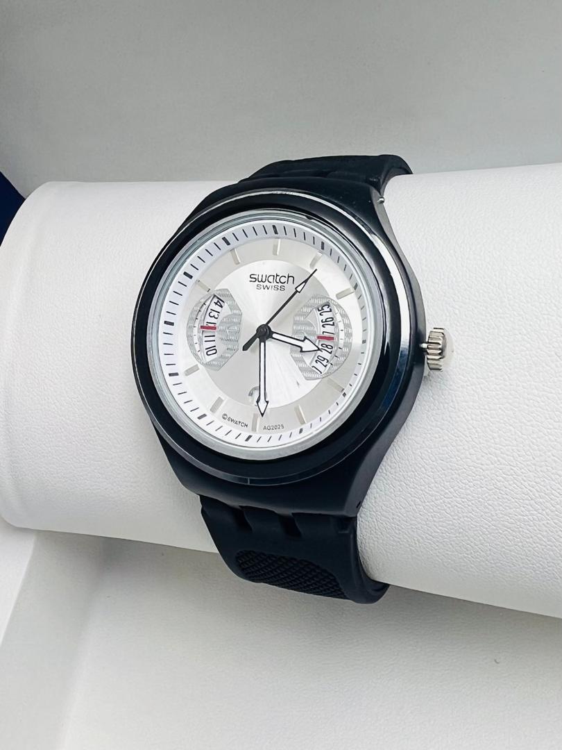 MONTRE SWATCH