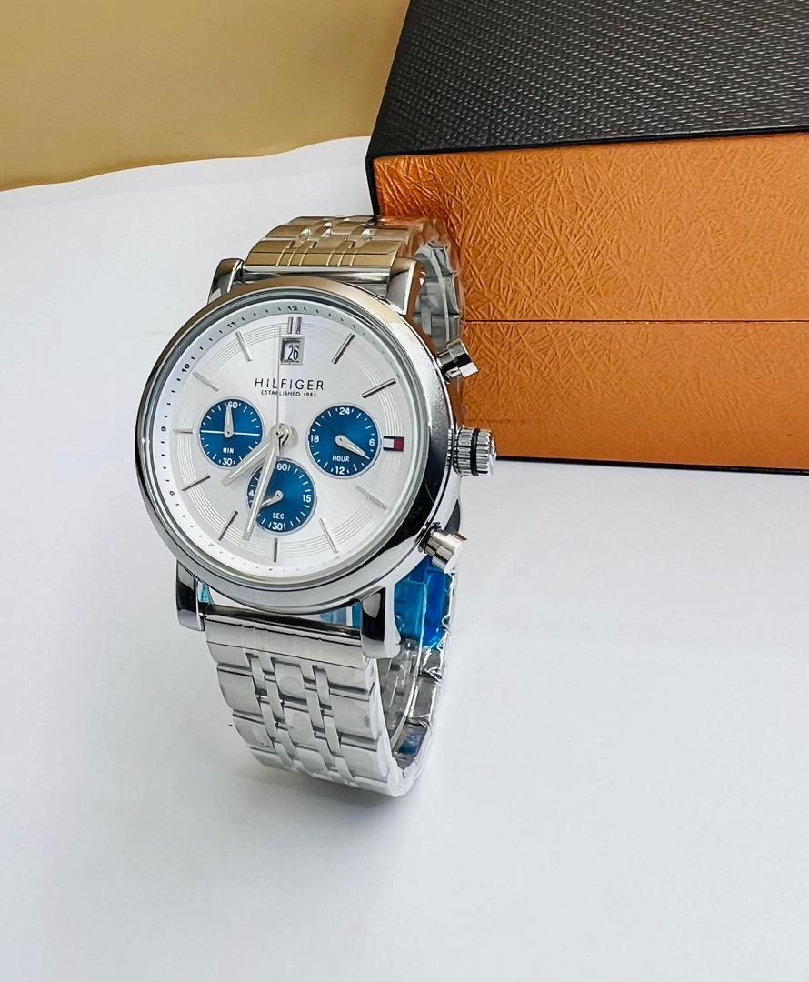 MONTRE HILFIGGER