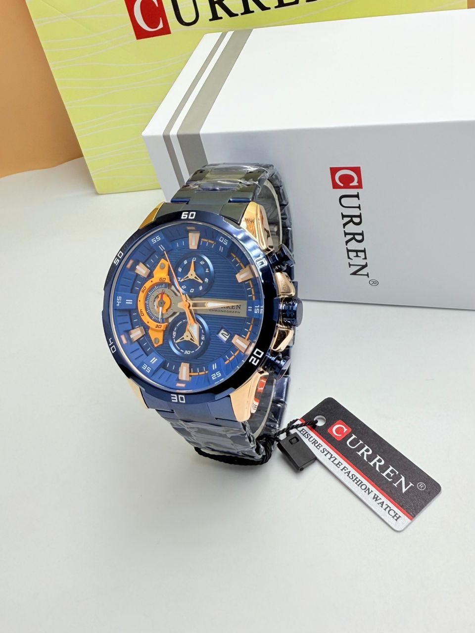 MONTRE CURREN