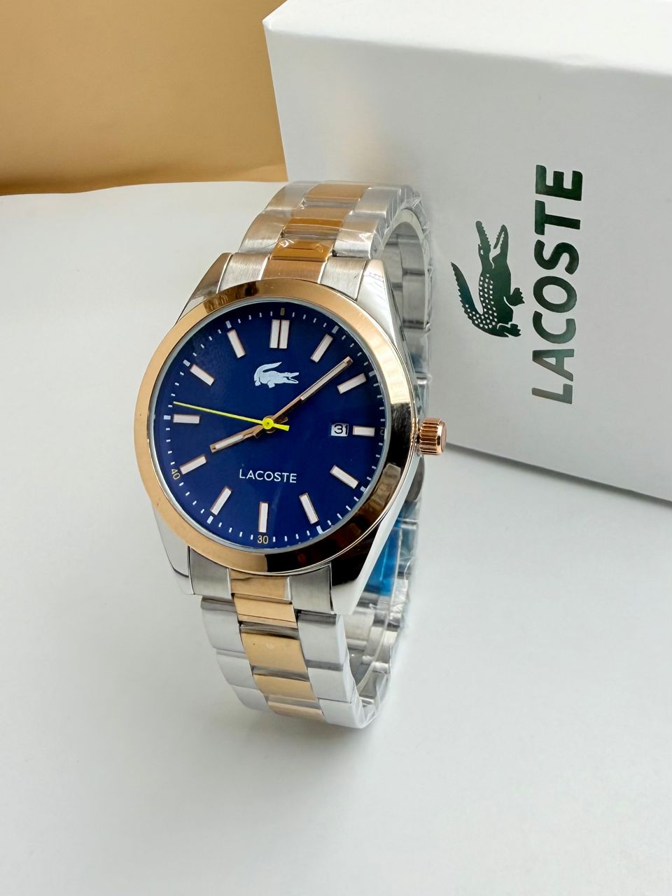 MONTRE LACOSTE