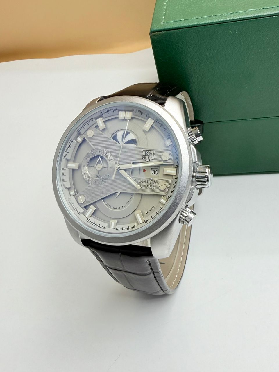 MONTRE CARERA