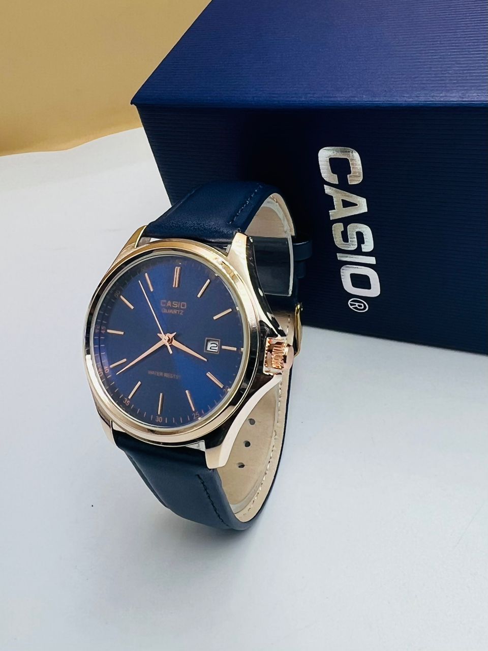 MONTRE CASIO